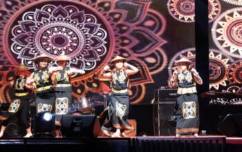 Festival Seni dan Budaya PDKT Resmi Ditutup, Sanggar Tari Dan Pelaku Seni Dapat Pertahankan Budaya Dan Seni Adat Dayak