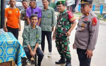 Gelar Patroli Dialogis Gabungan, Warga Diajak Komunikasi Dan Kolaborasi Dengan TNI-Polri Untuk Jaga Keamanan Di Samboja