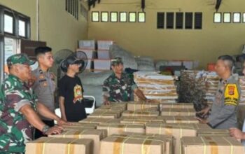 Pastikan Proses Sortir Dan Pelipatan Surat Suara Sesuai Standar Keamanan Dan Ketertiban, Polres Kukar Dan Forkopimda Adakan Pengecekan