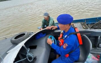 Tingkatkan Kesadaran Nelayan Pada Keselamatan Dan Keamanan Di Perairan, Satpolairud Polres Kutai Kartanegara Kunjungi Kecamatan Anggana