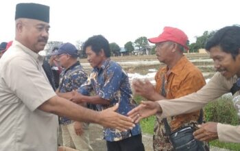 Dukung Kukar Jadi Lumbung Padi Di Kaltim, Bupati Edi Damansyah Serahkan Bantuan Alsintan Dari Kementan