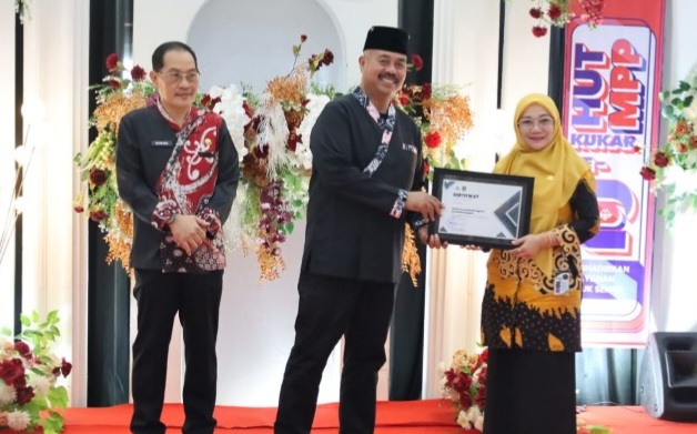 Bupati Kukar Edi Damansyah berikan apresiasi saat HUT MPP ke-2