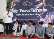 Safari Ramadan di Tenggarong Seberang, Bupati Kukar Serahkan Bantuan dan Tegaskan Komitmen Pembangunan Keagamaan